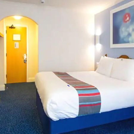 Travelodge Perth Central Exteriér fotografie