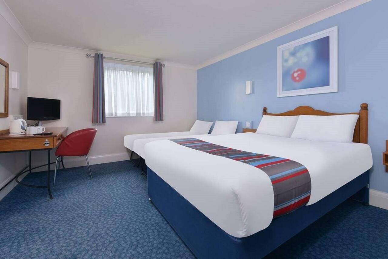Travelodge Perth Central Exteriér fotografie